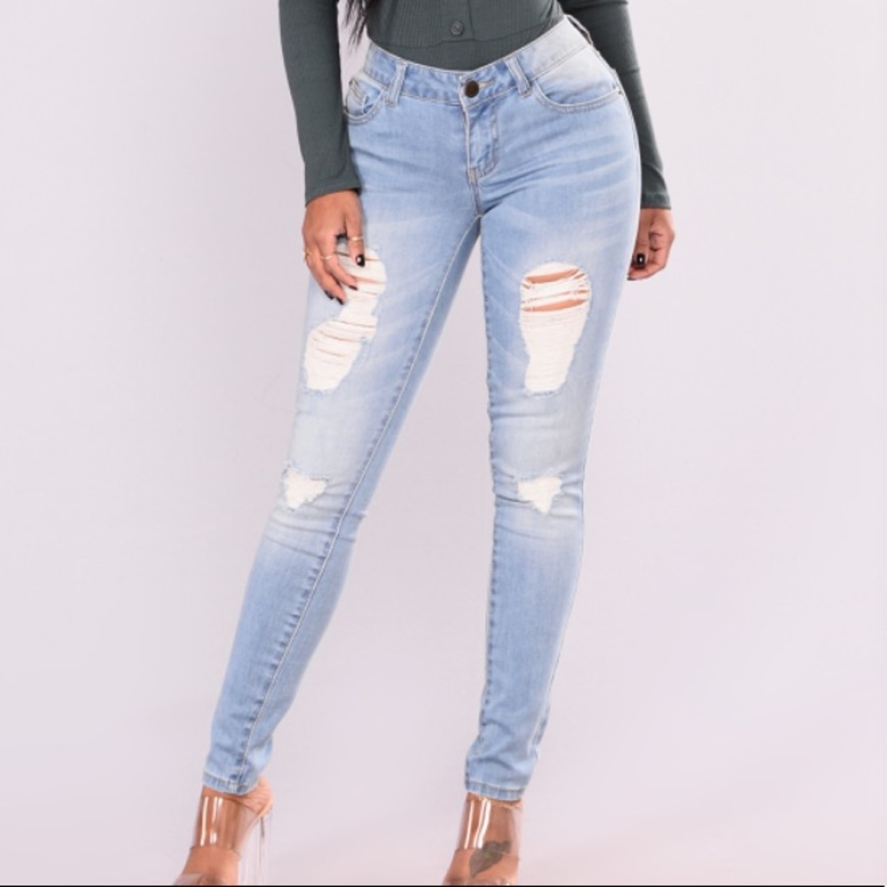 Fashion Nova Distressed Skinny Jeans